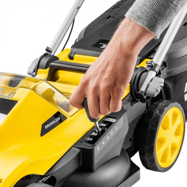 Karcher LMO 3-18 Battery Power Lawn Mower Karcher LMO 3-18 Battery Power Lawn Mower