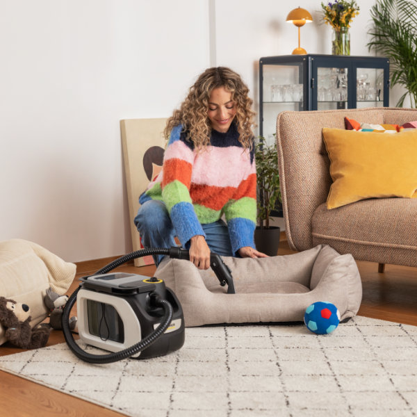 Karcher SE3 Compact Carpet Spot Cleaner | 1.081-534.0