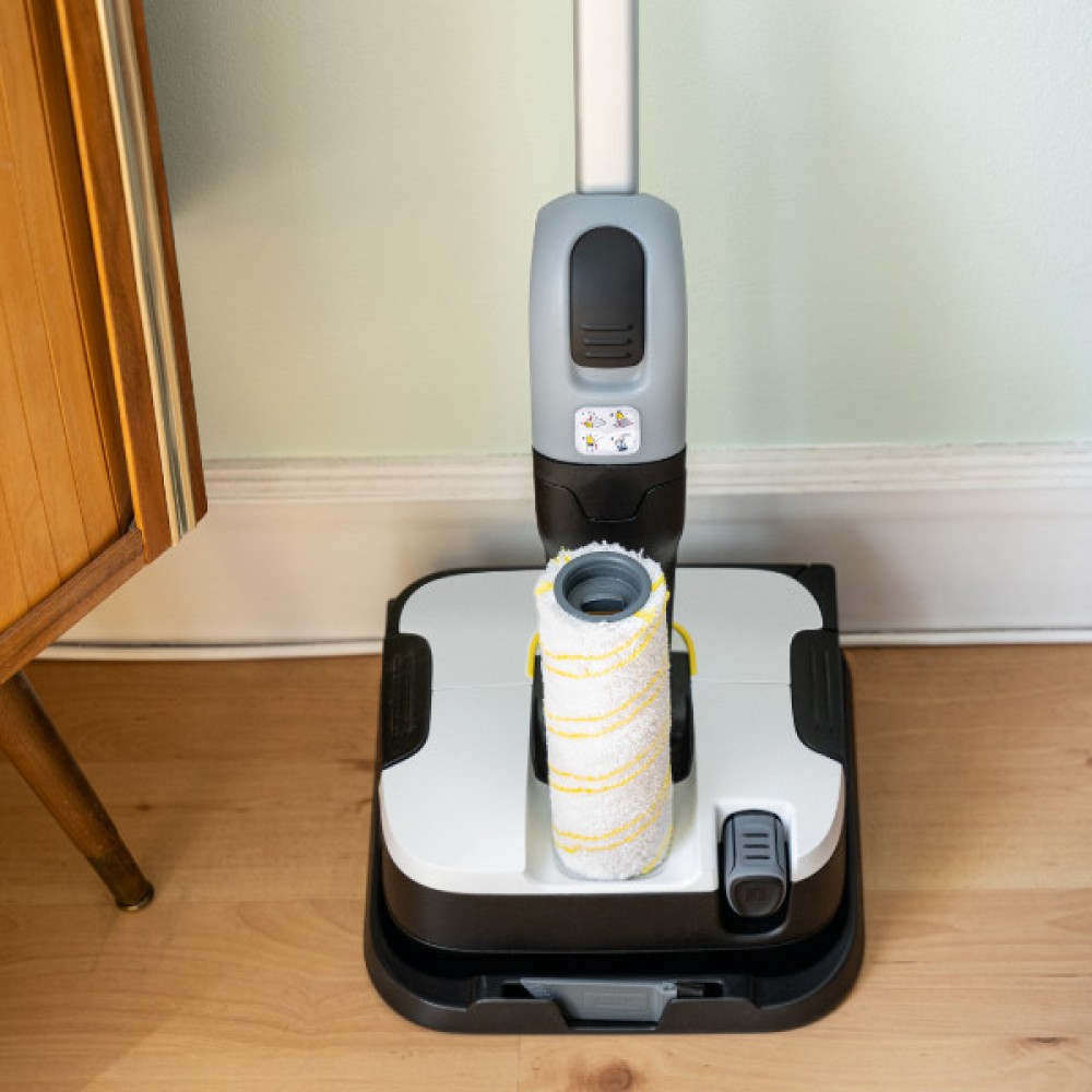 Karcher FC2-4 Cordless Hard Floor Cleaner | 1.056-207.0 Karcher FC2-4 Cordless Hard Floor Cleaner | 1.056-207.0