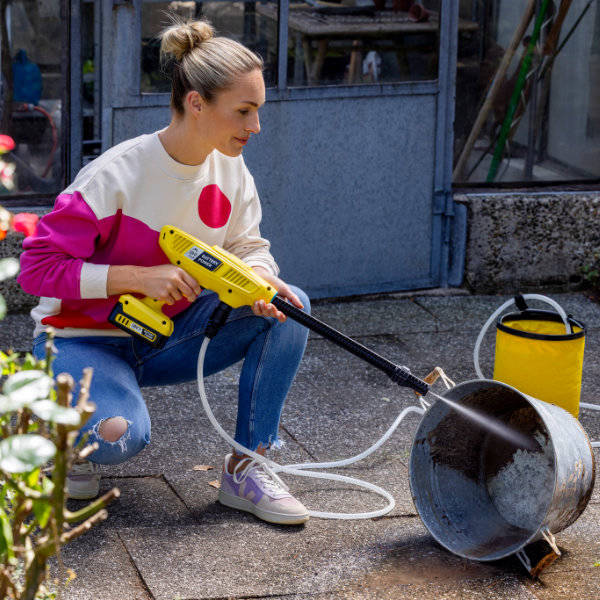 Karcher KHB 4-18 Plus Battery Power Portable Pressure Washer | 1.328-231.0