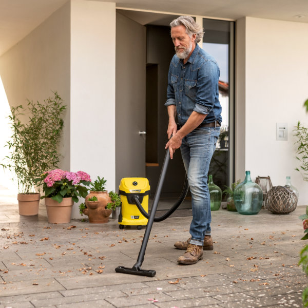 Karcher WD 3-18 Cordless Vacuum Cleaner | 1.628-550.0 Karcher WD 3-18 Cordless Vacuum Cleaner | 1.628-550.0