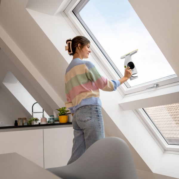 Karcher WV 1 Compact Window Vacuum
