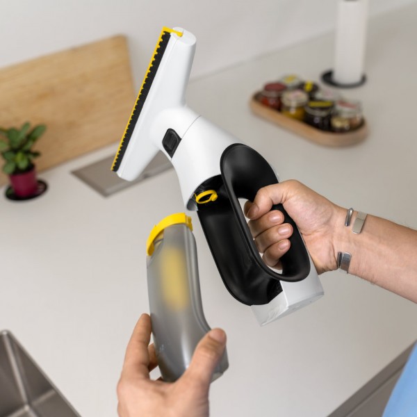 Karcher WV 2 Universal Natural Care Window Vacuum Karcher WV 2 Universal Natural Care Window Vacuum