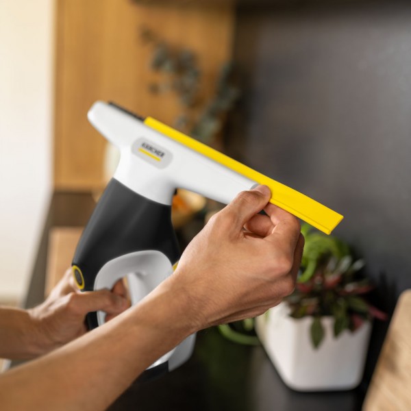 Karcher WV 3 Comfort Natural Care Window Vacuum