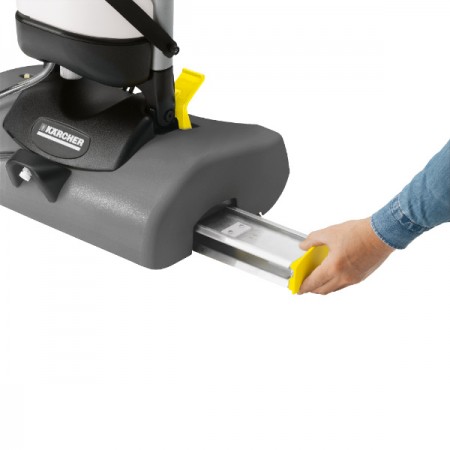 Karcher BRS 43/500 C Dry & Encapsulation Carpet Cleaner | 1.006-671.0