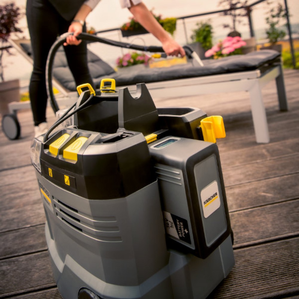 Karcher Puzzi 9/1 Bp Adv Battery Power+ Carpet & Upholstery Cleaner | 1.101-702.0