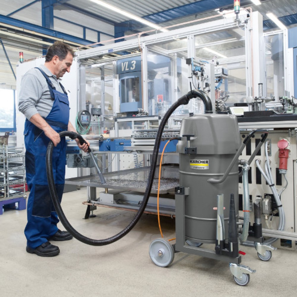 Karcher IVR-L 65/12-1 Tc Industrial Vacuum Cleaner | 9.986-055.0