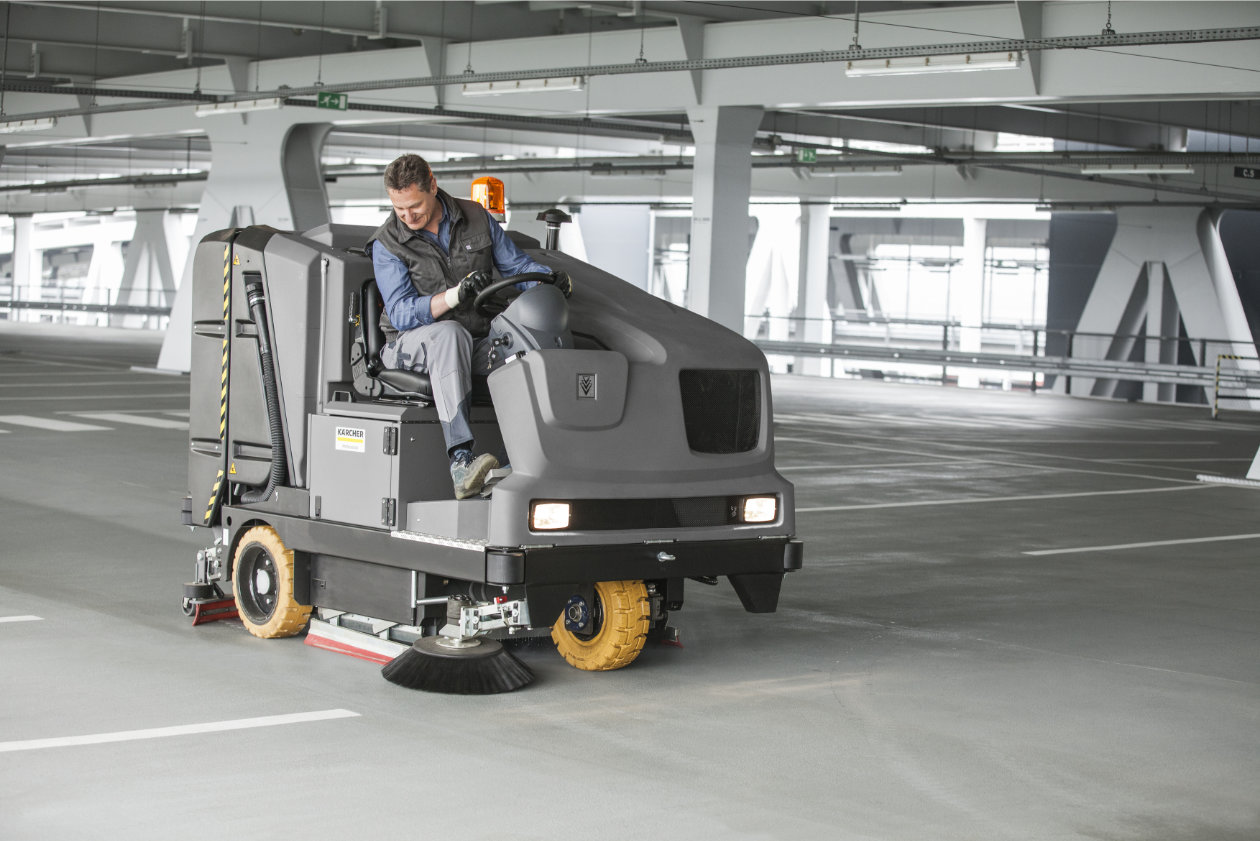 Cleaning Asphalt or Tarmac Flooring