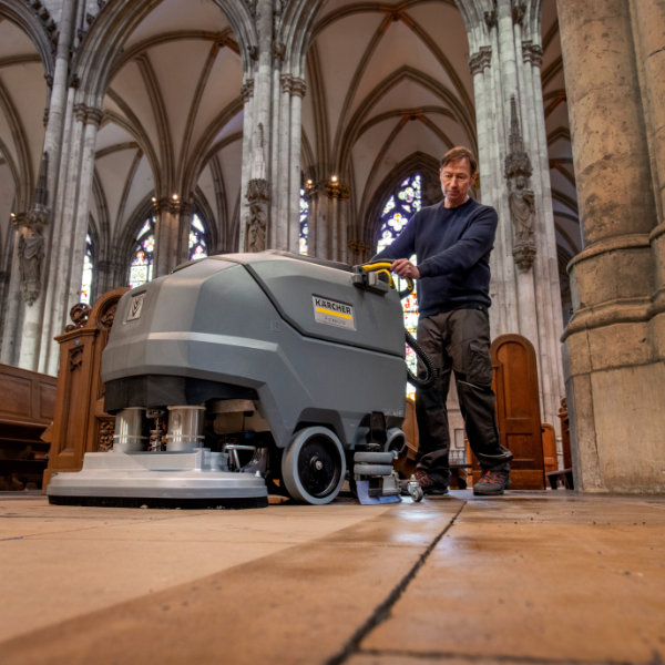 Karcher BD 70/75 W Bp Classic Scrubber Drier | 1.127-027.0 Karcher BD 70/75 W Bp Classic Scrubber Drier | 1.127-027.0