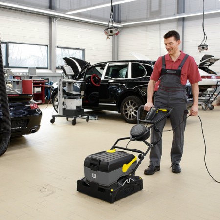 Karcher BR 40/10 C Adv Scrubber Dryer | 9.621-792.0