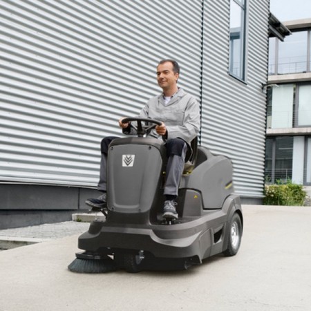 Karcher KM 90/60 R G Sweeper | 1.047-310.0