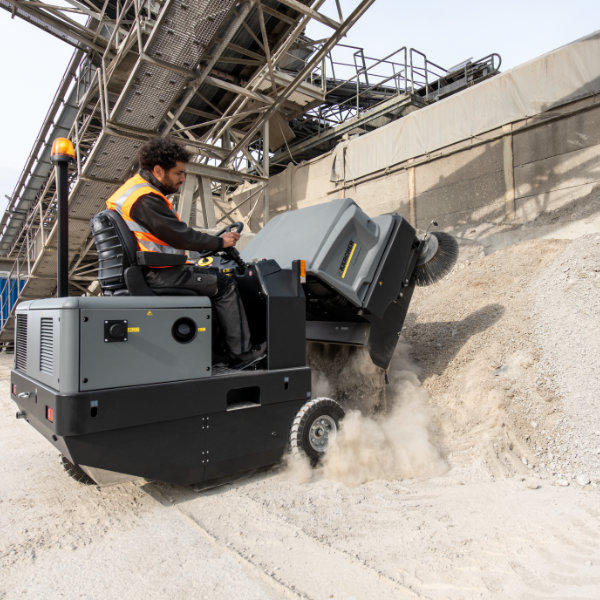 Karcher KM 150/500 R Bp Industrial Sweeper | 1.186-130.0 Karcher KM 150/500 R Bp Industrial Sweeper | 1.186-130.0