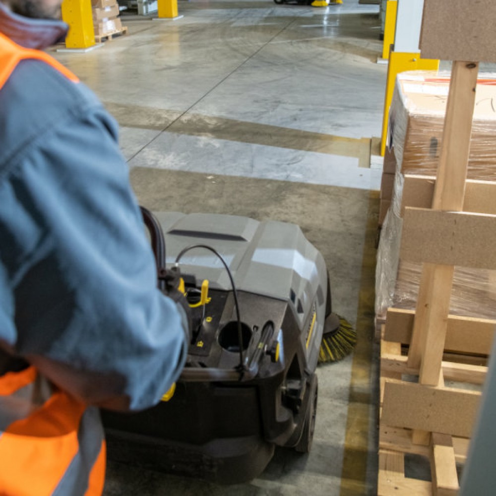 Karcher KM 85/50 W Bp Sweeper | 1.351-117.0