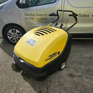 Karcher KM 85/50 WB Walk Behind Sweeper - 2005 Model Karcher KM 85/50 WB Walk Behind Sweeper - 2005 Model