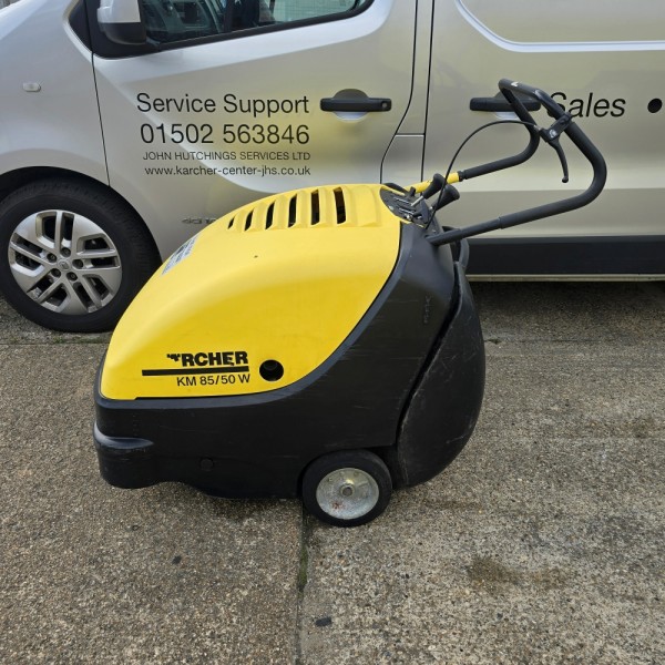 Karcher KM 85/50 WB Walk Behind Sweeper - 2005 Model | 1.351-105.0/USED/C GRADE Karcher KM 85/50 WB Walk Behind Sweeper - 2005 Model | 1.351-105.0/USED/C GRADE