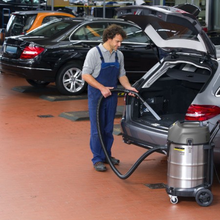 Karcher NT 70/2 Me Classic Vacuum Cleaner | 1.667-306.0