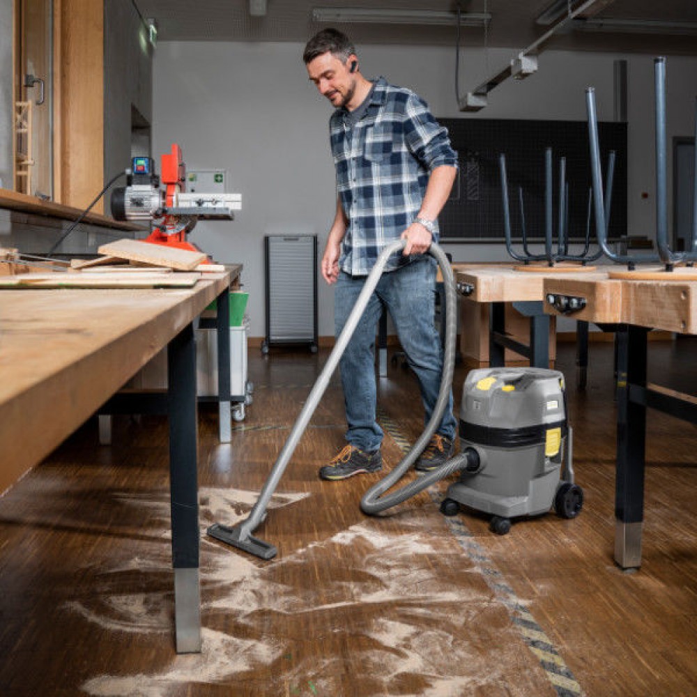 Karcher NT 22/1 Ap Bp L Battery Power+ Vacuum Cleaner