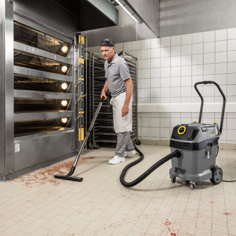 Karcher NT 40/1 TACT BS Specialist Bakery Vacuum Cleaner | 1.148-340.0