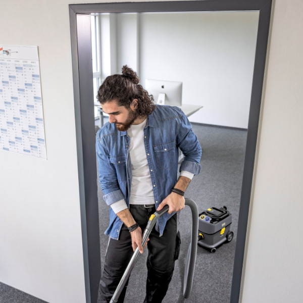 Karcher T 10/1 HEPA Bp Cordless Vacuum Cleaner | 1.527-355.0 Karcher T 10/1 HEPA Bp Cordless Vacuum Cleaner | 1.527-355.0