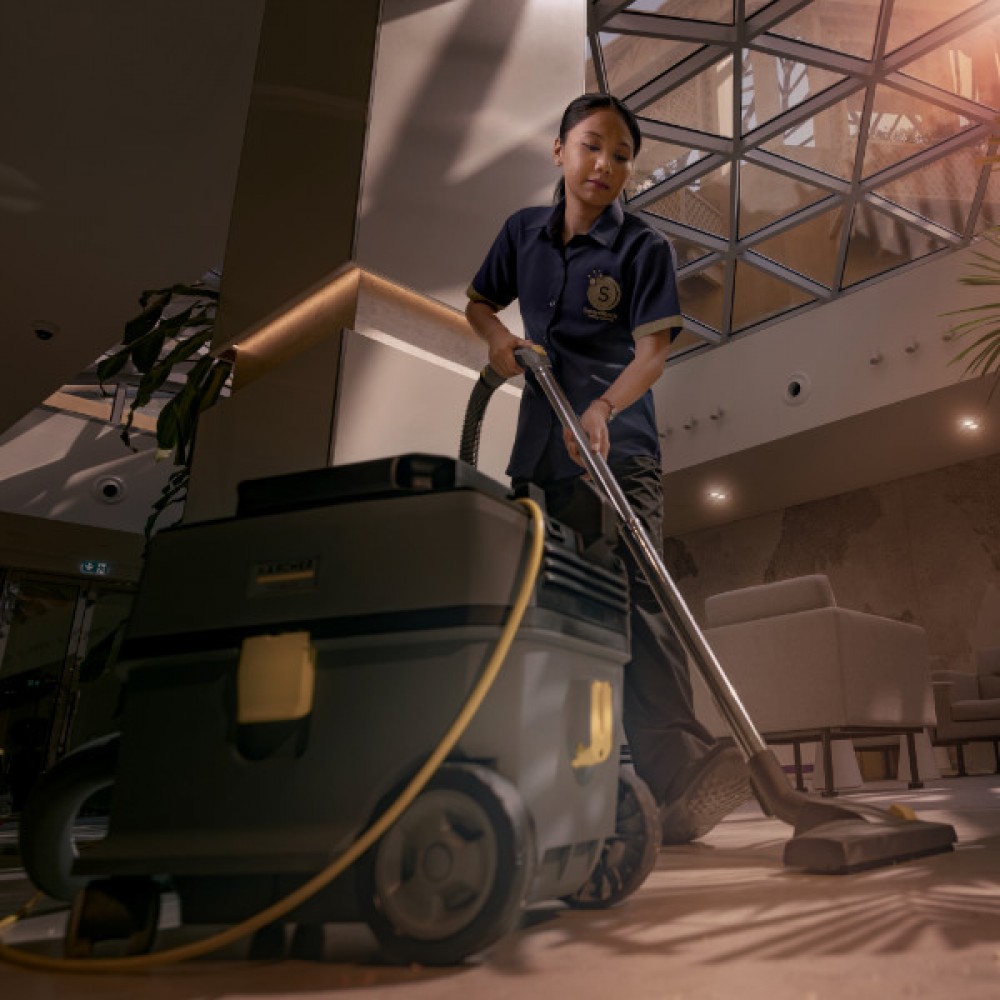 Karcher T 10/1 HEPA Vacuum Cleaner